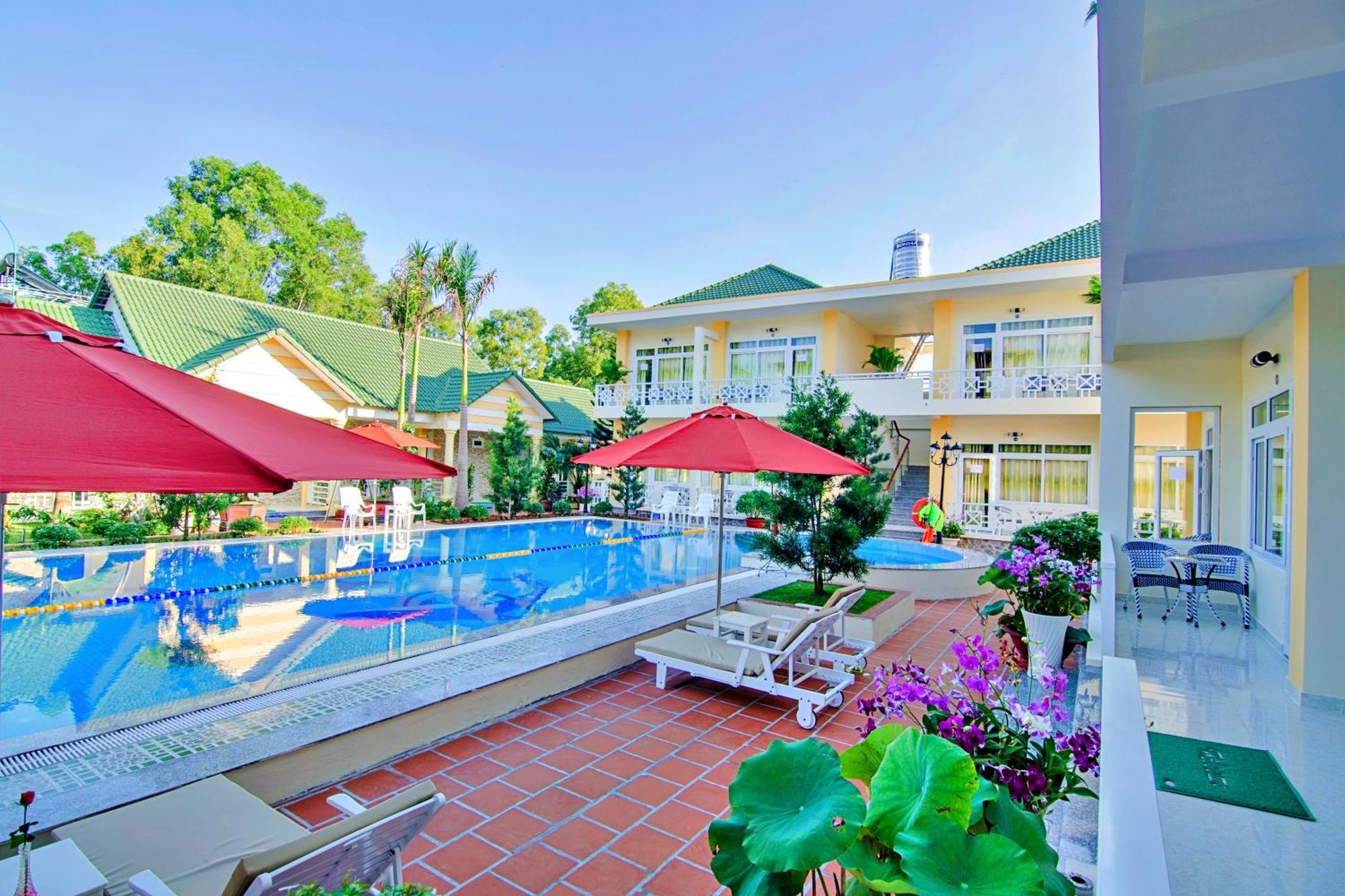 881 Lam Ha Pool Resort Дуонг-Донг Экстерьер фото